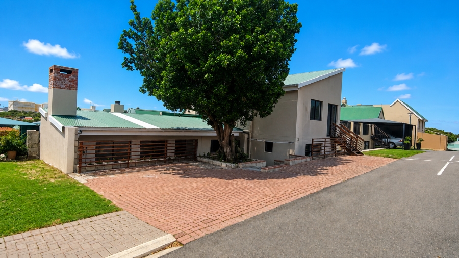 3 Bedroom Property for Sale in Twee Kuilen Western Cape